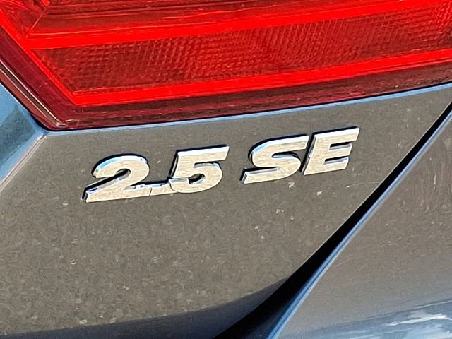 Used 2013 Volkswagen Jetta SE FWD image 32