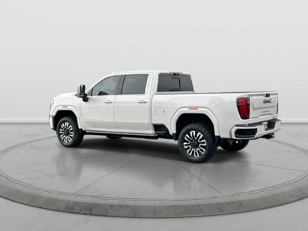 Used 2025 GMC Sierra 3500 Denali Ultimate AWD/4WD image 6