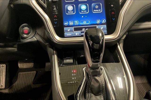 Used 2025 Subaru Outback Limited image 32