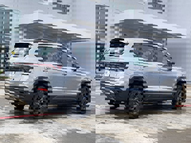 New 2026 Volkswagen Taos S image 8