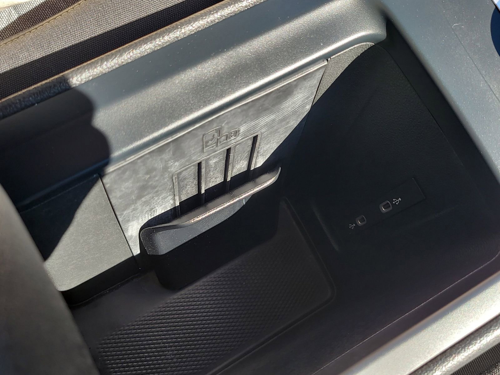 Certified 2025 Volkswagen Tiguan S image 26