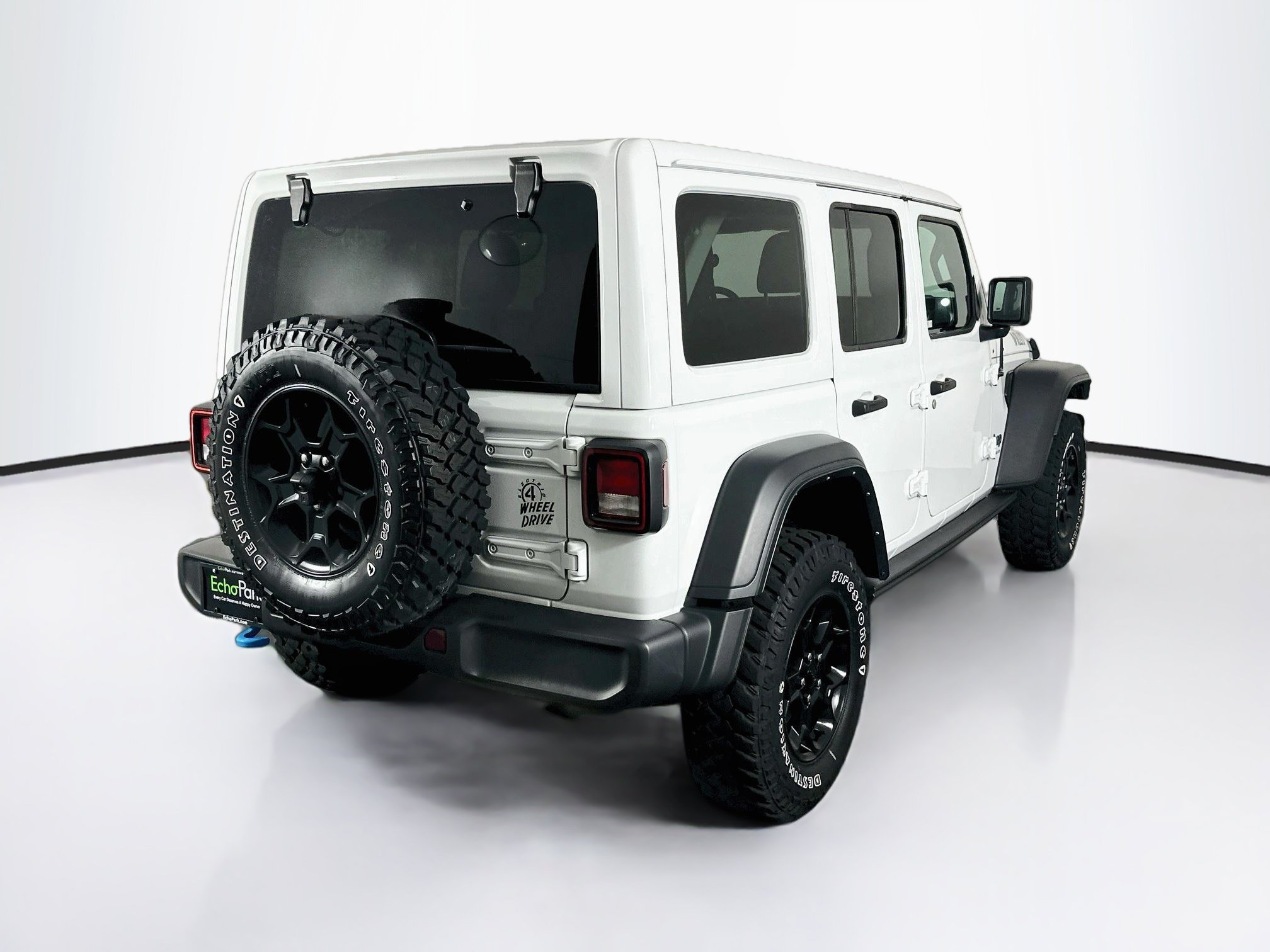 Used 2023 Jeep Wrangler Unlimited w/ Cold Weather Group AWD/4WD image 9