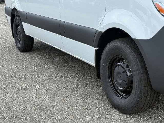 New 2025 Mercedes-Benz Sprinter 2500 image 12