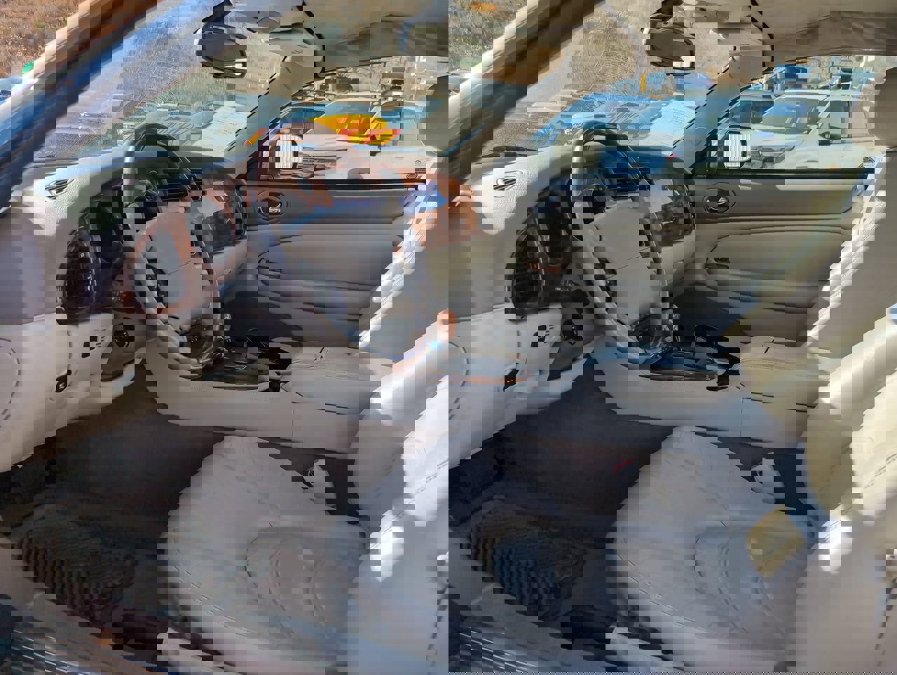 Used 2002 Jaguar XK8 Convertible image 10