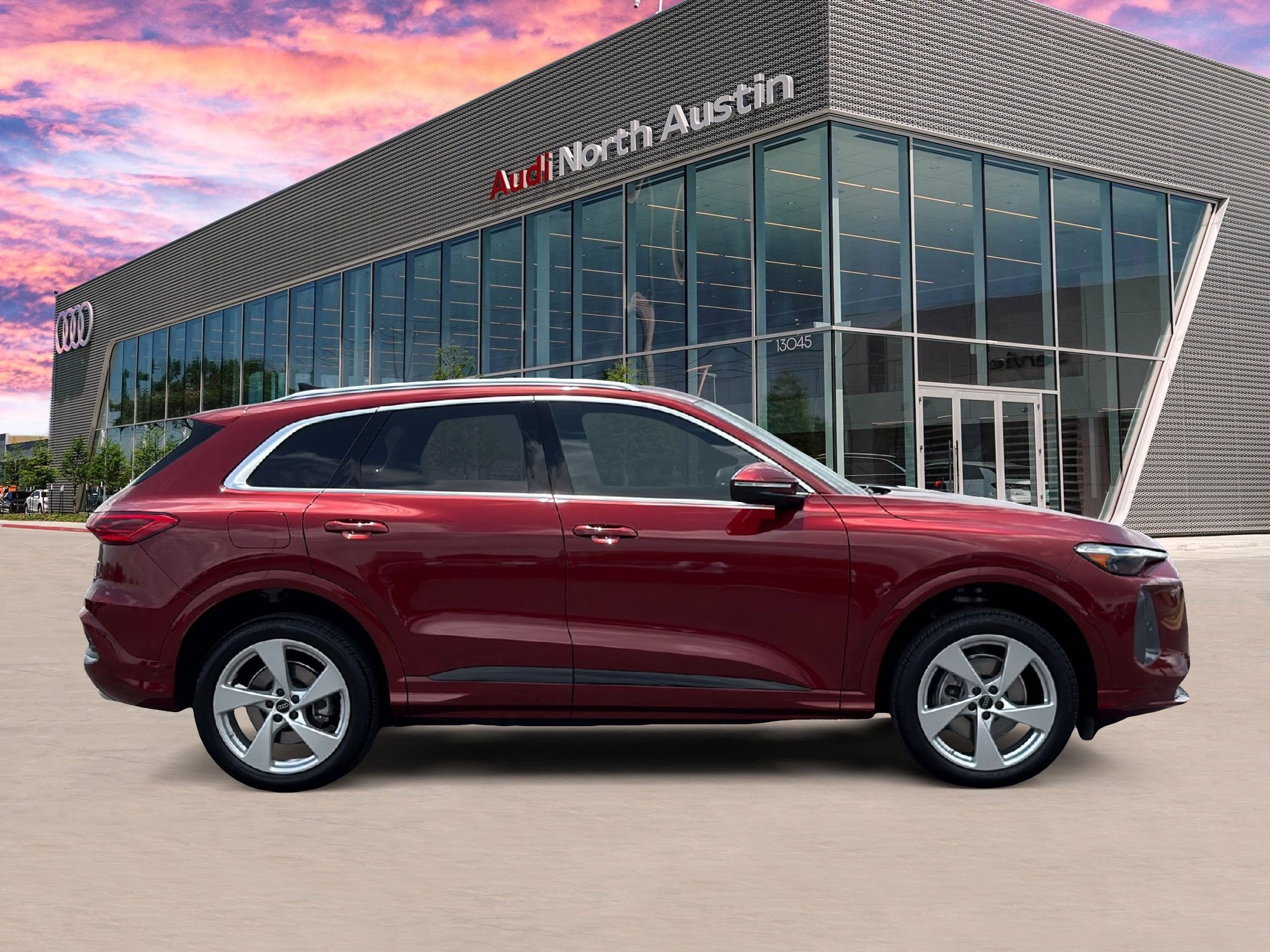 Certified 2025 Audi Q5 Premium w/ Premium Plus AWD/4WD image 6