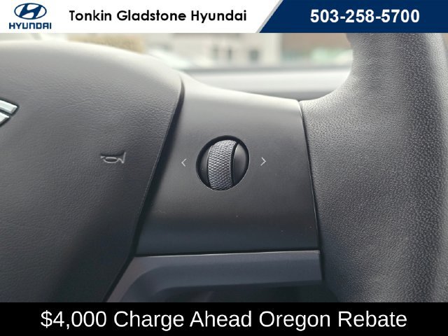 Used 2023 Tesla Model 3 Standard Range RWD image 27