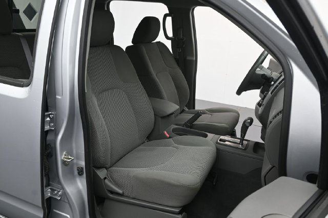 Used 2019 Nissan Frontier SV w/ Value Truck Package RWD image 30