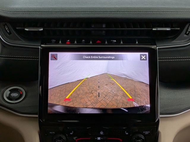 Used 2021 Jeep Grand Cherokee L Limited image 32