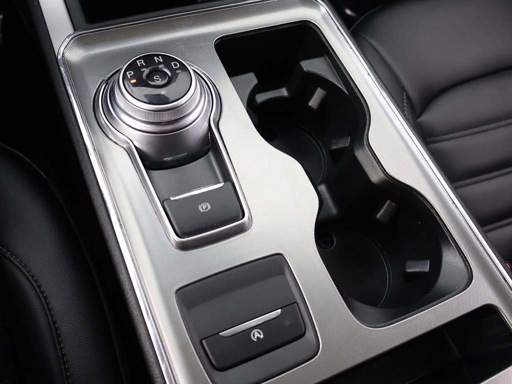 Used 2022 Ford Edge SEL w/ Convenience Package image 49