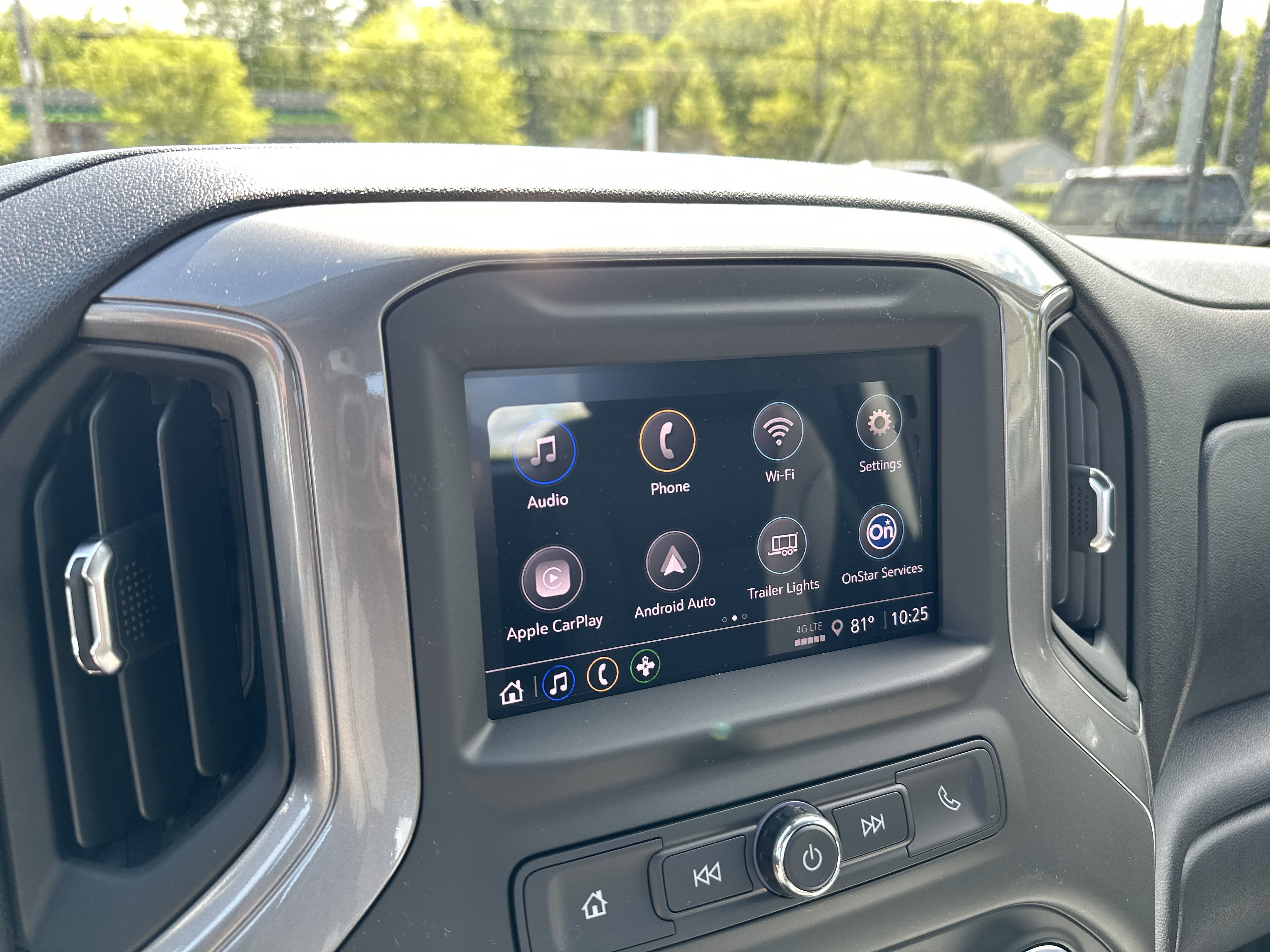 New 2025 GMC Sierra 2500 Pro image 17