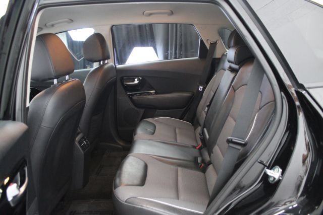 Used 2022 Kia Niro EX FWD image 26