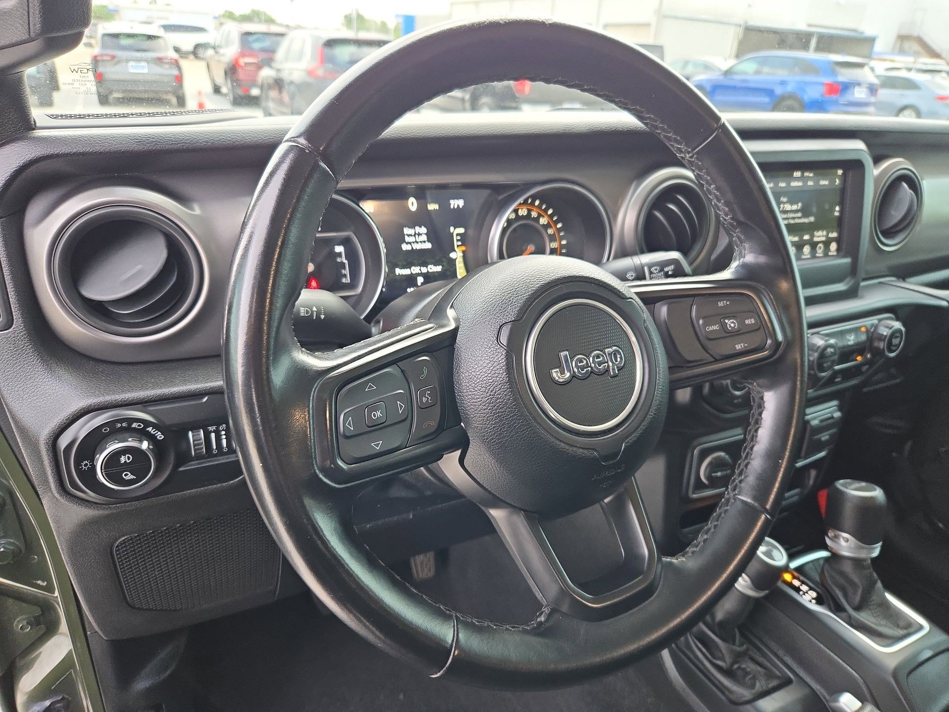 Used 2021 Jeep Gladiator Willys image 16