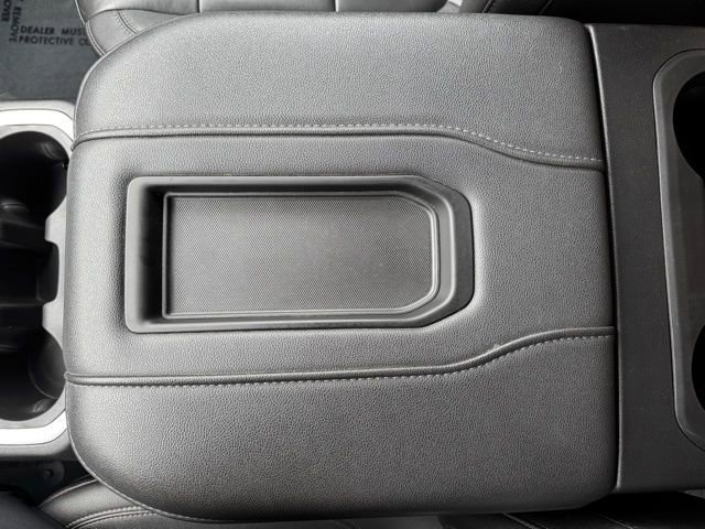 Certified 2021 Chevrolet Silverado 1500 LT Trail Boss w/ Convenience Package II image 17