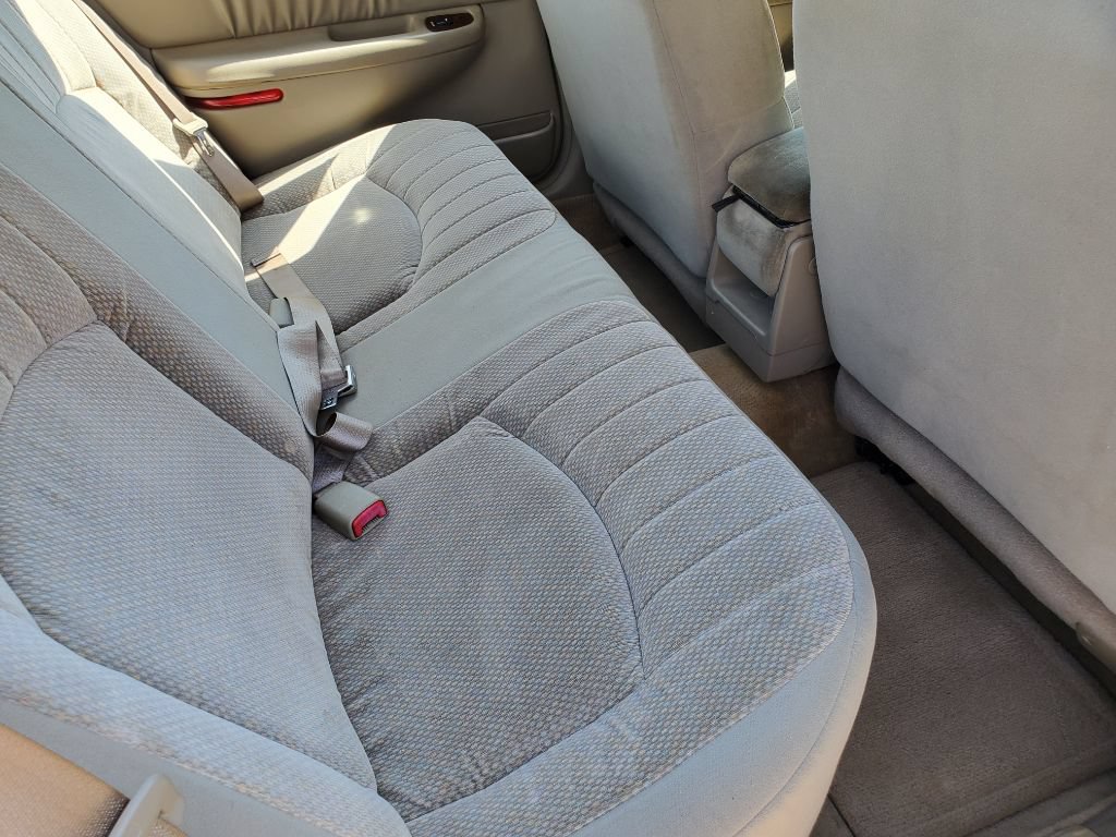 Used 2004 Buick Century Custom FWD image 29