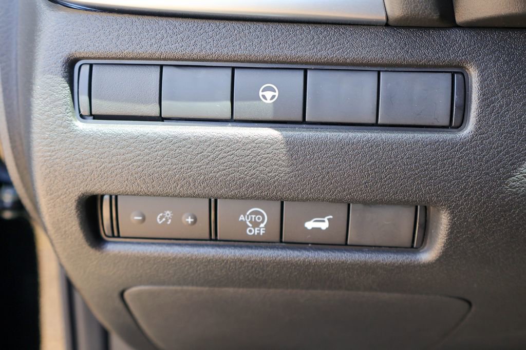 New 2026 Nissan Rogue SV AWD/4WD image 15