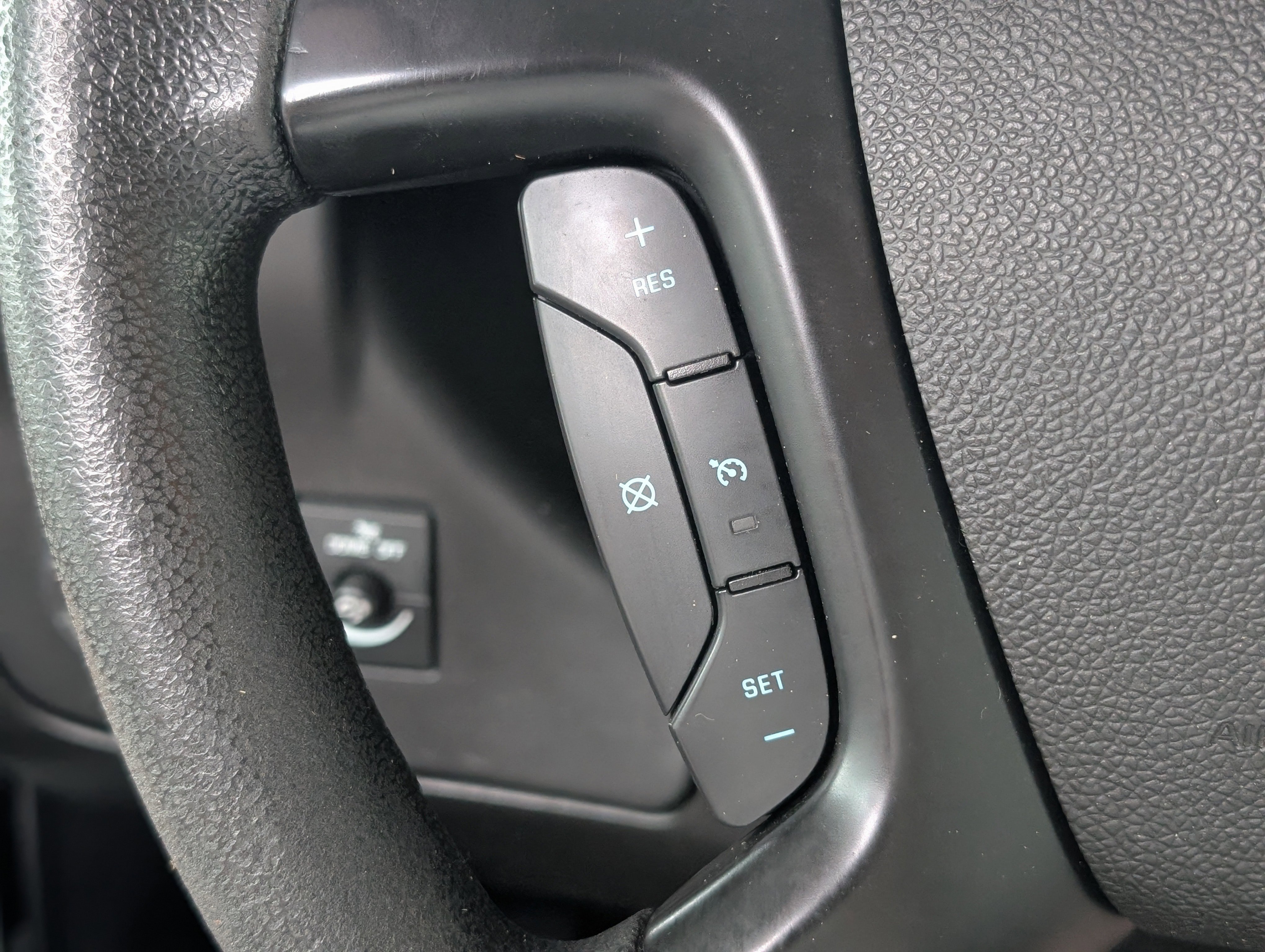 Used 2015 Chevrolet Express 3500 LT w/ LT Preferred Equipment Group image 16