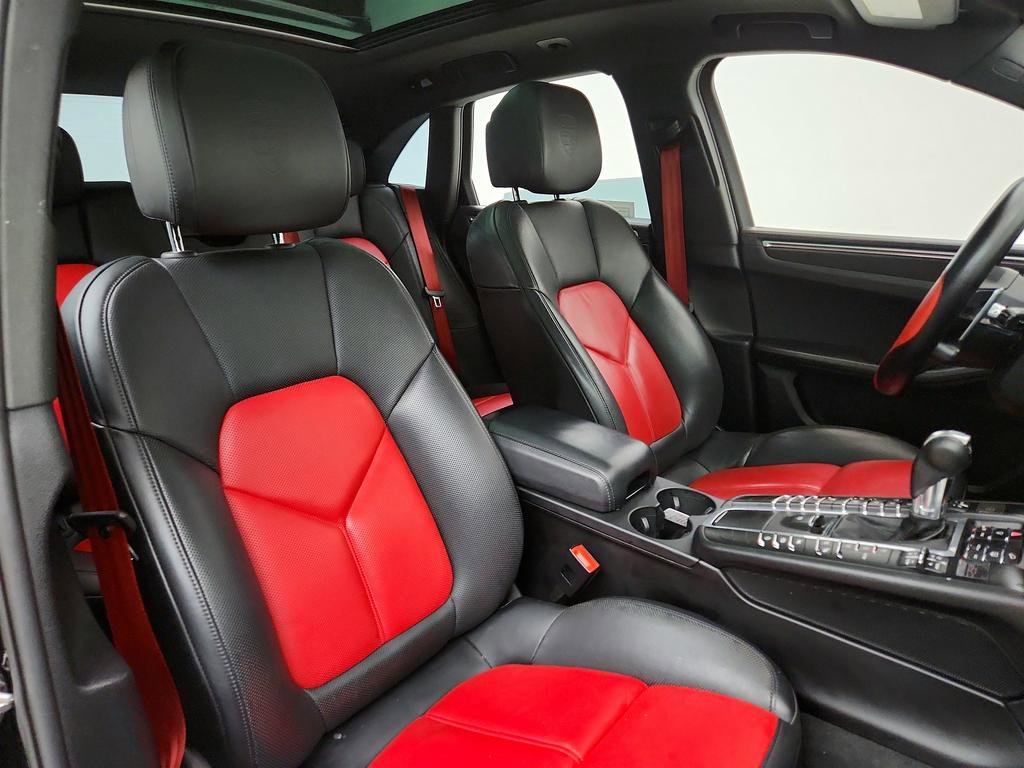 Used 2021 Porsche Macan GTS image 28