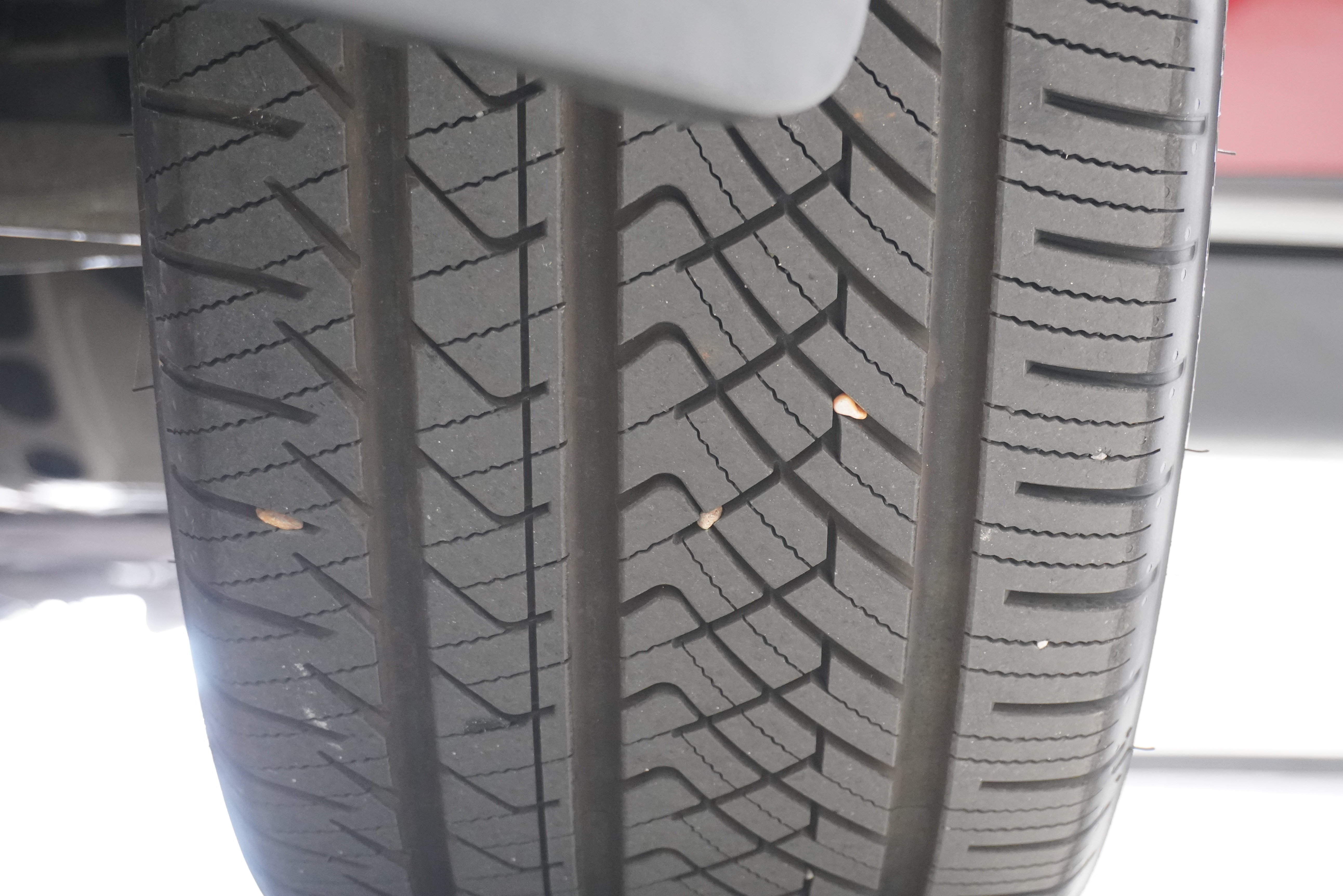 Used 2022 Buick Envision Essence w/ Sport Touring Package FWD image 31