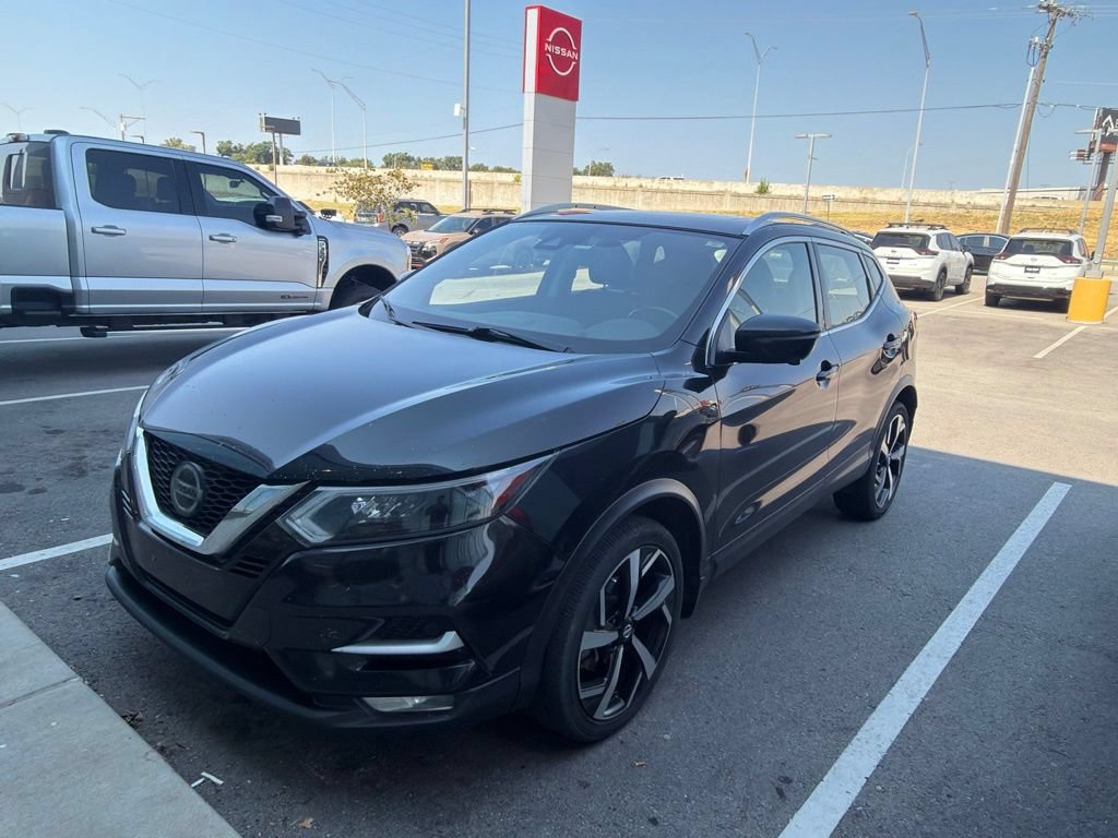 Used 2022 Nissan Rogue Sport SL w/ Premium Package