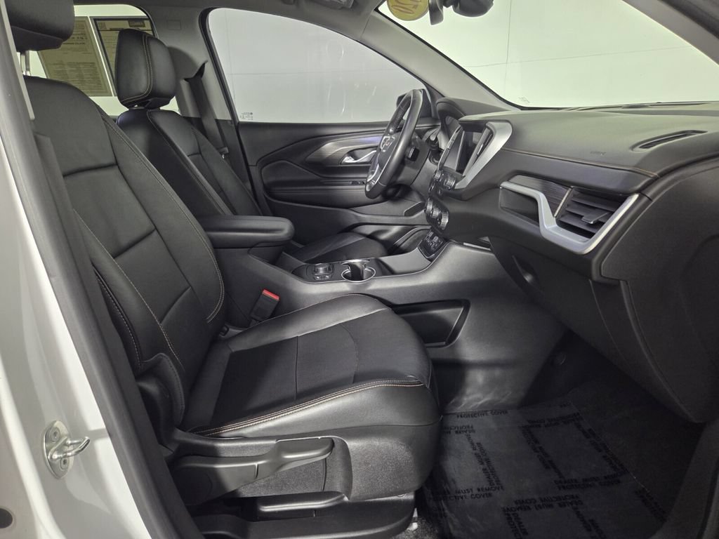 Used 2020 GMC Terrain SLT FWD image 31