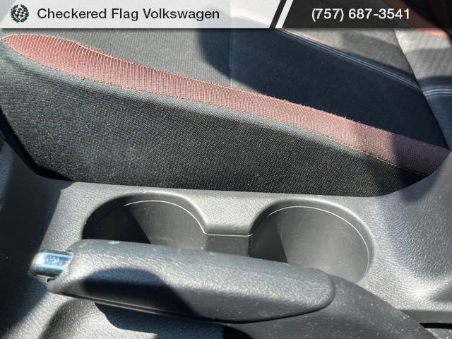 Used 2024 Nissan Versa SR FWD image 42