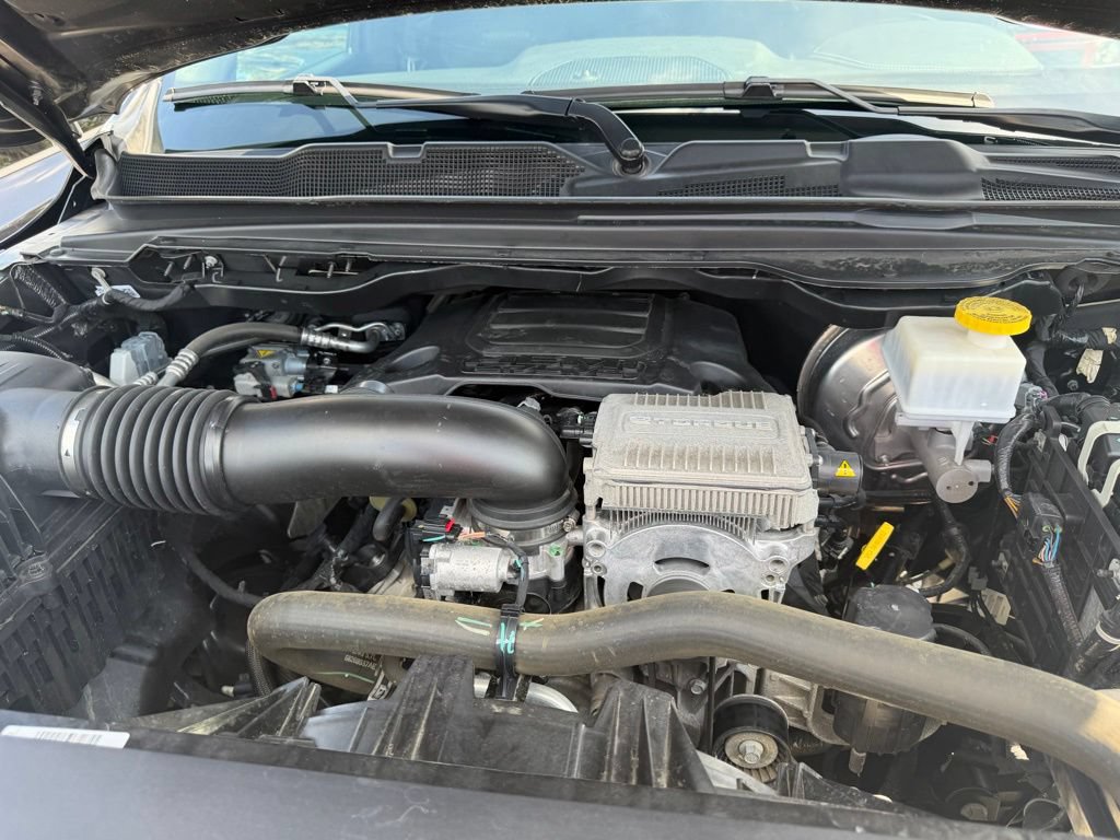 Certified 2024 RAM 1500 Laramie AWD/4WD image 13