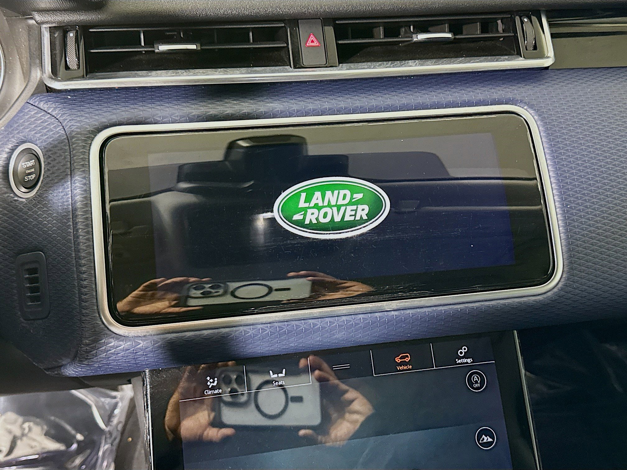 Used 2020 Land Rover Range Rover Velar S image 18