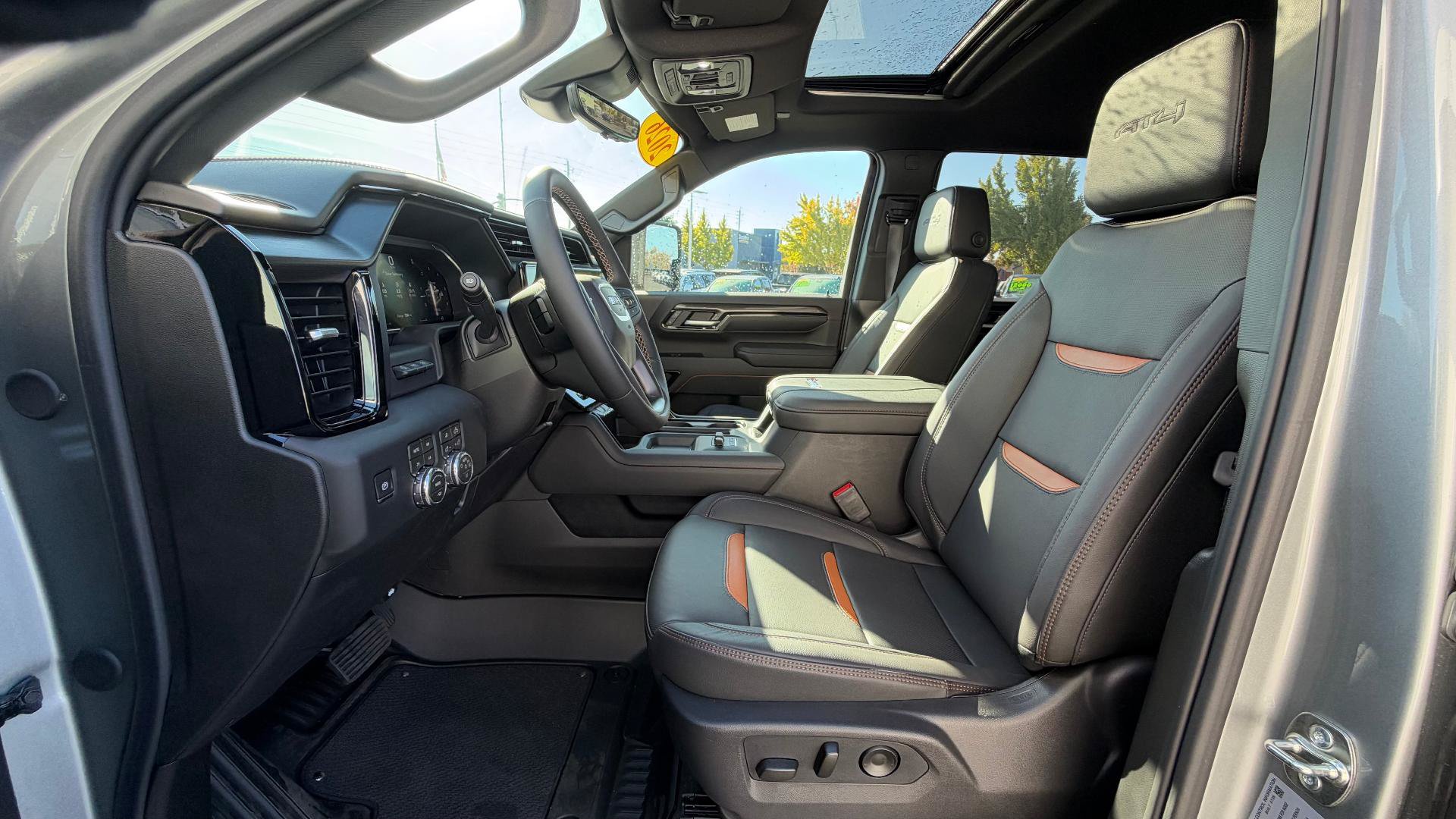 New 2026 GMC Sierra 2500 AT4 w/ AT4 Premium Plus Package AWD/4WD image 17