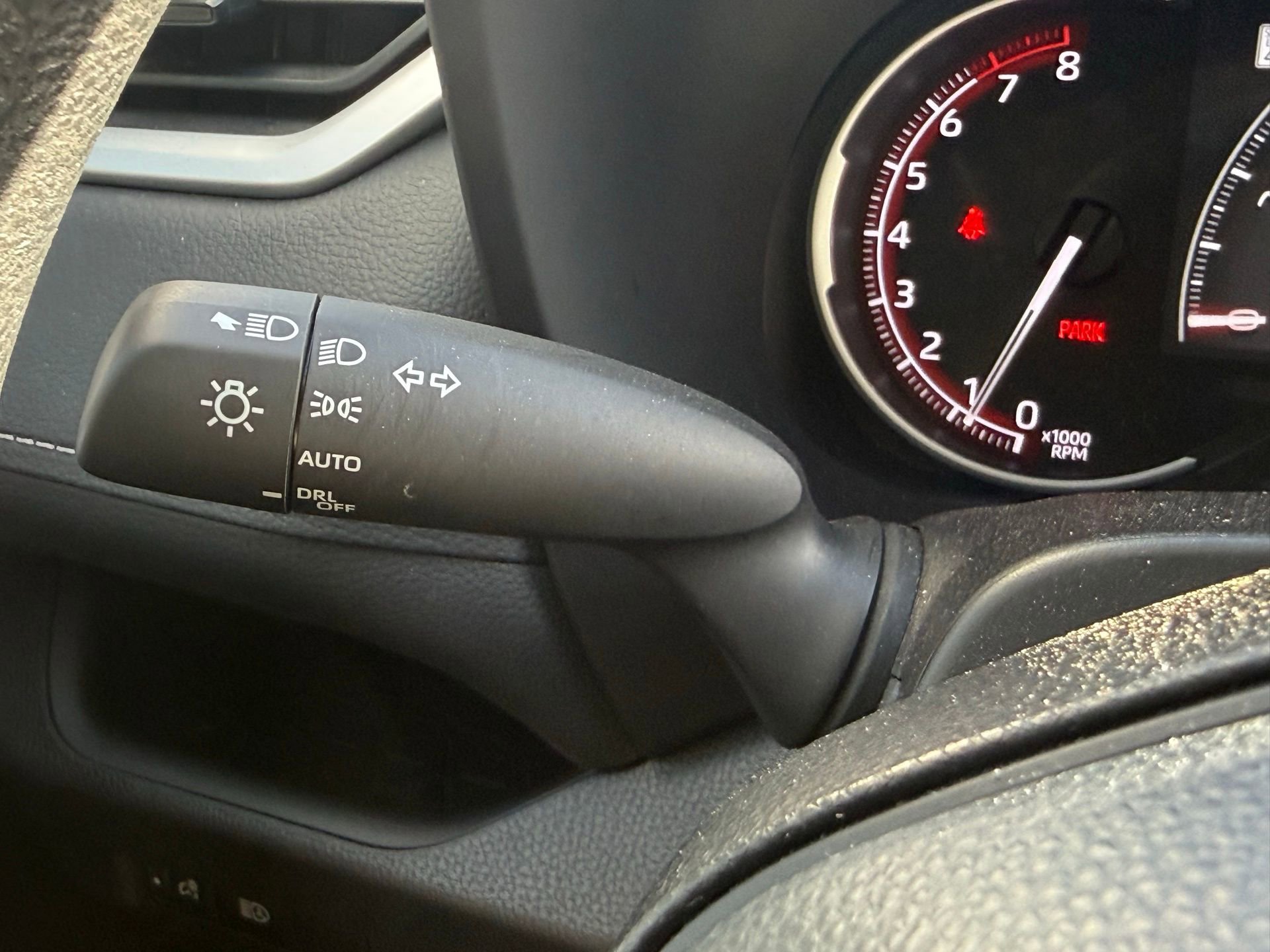 Used 2025 Toyota RAV4 XLE w/ Convenience Package image 46