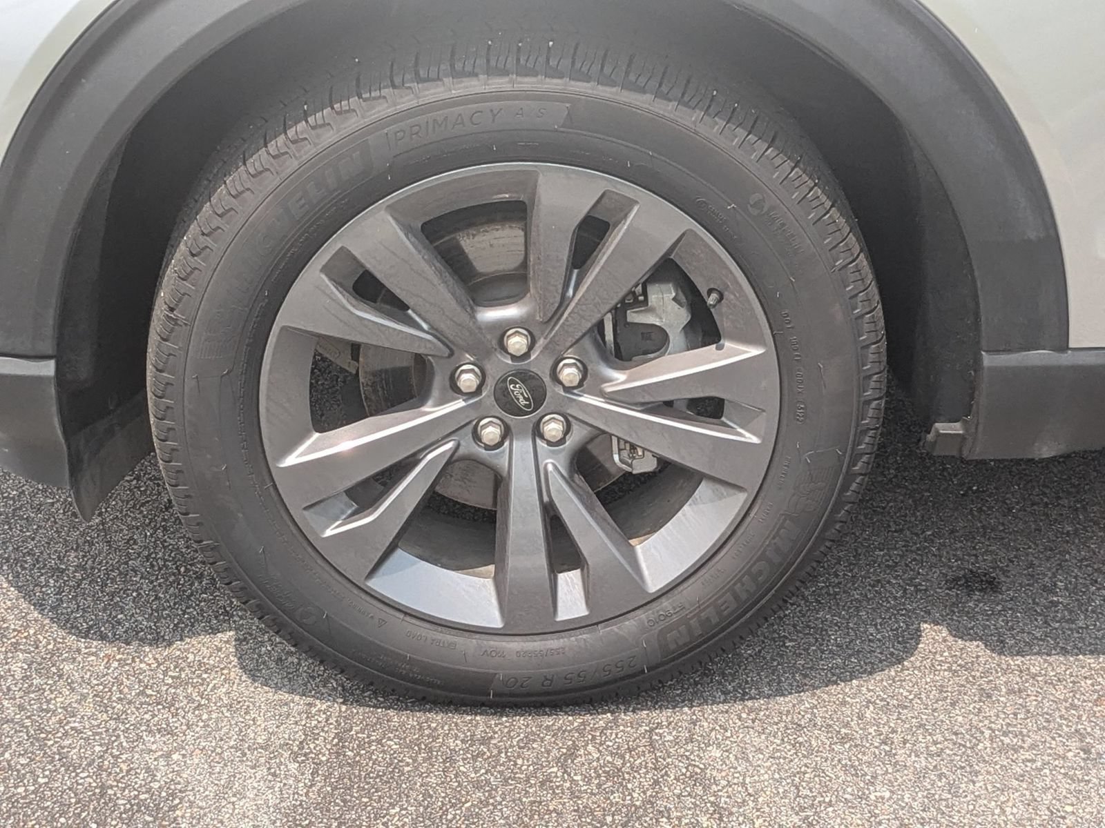 Used 2023 Ford Explorer XLT w/ Equipment Group 202A AWD/4WD image 10