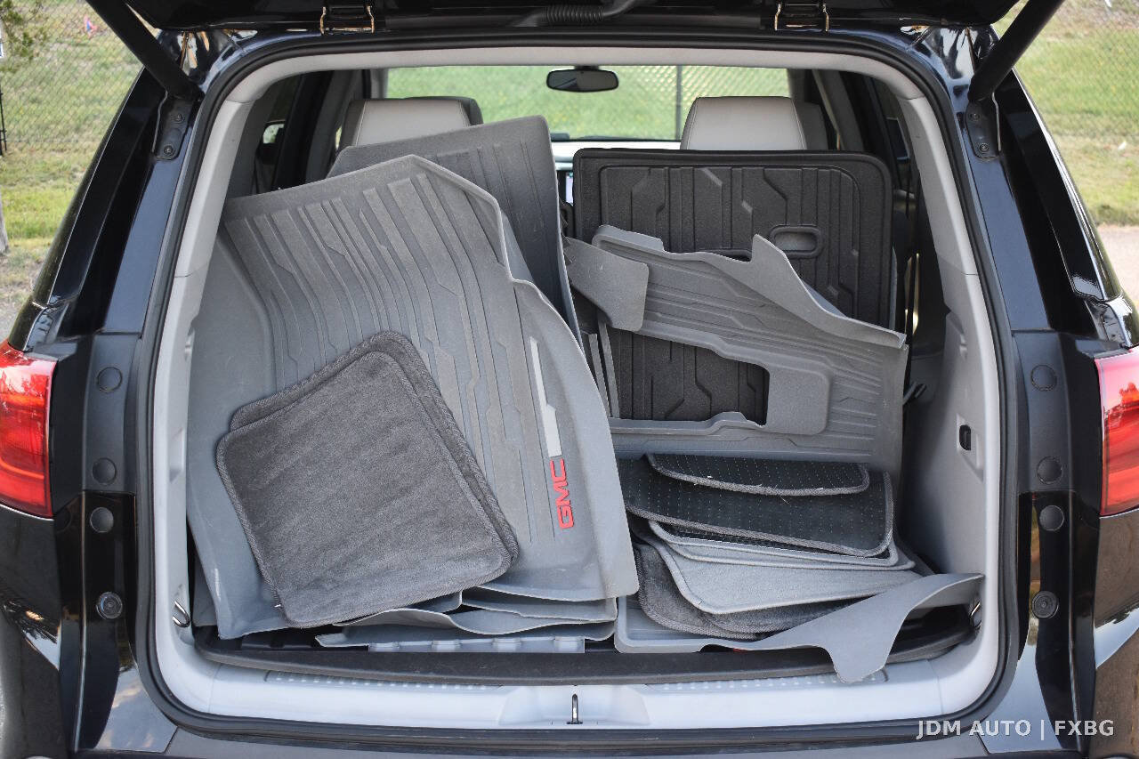 Used 2018 GMC Acadia SLT w/ LPO, Floor Liner Package AWD/4WD image 36