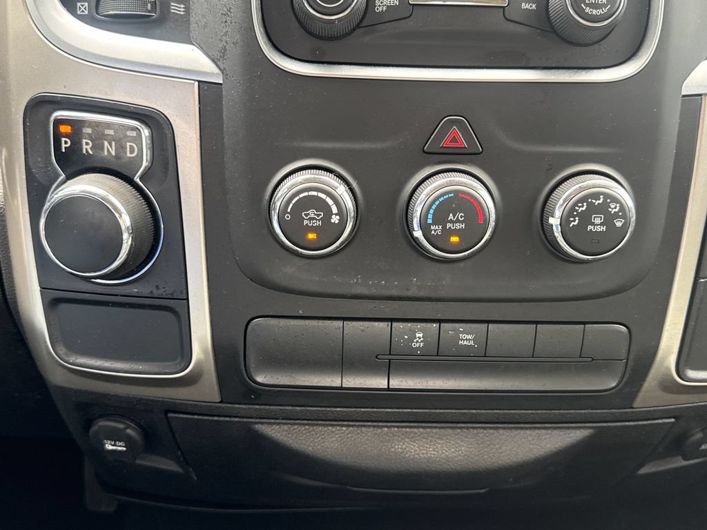 Used 2019 RAM 1500 Classic SLT RWD image 24