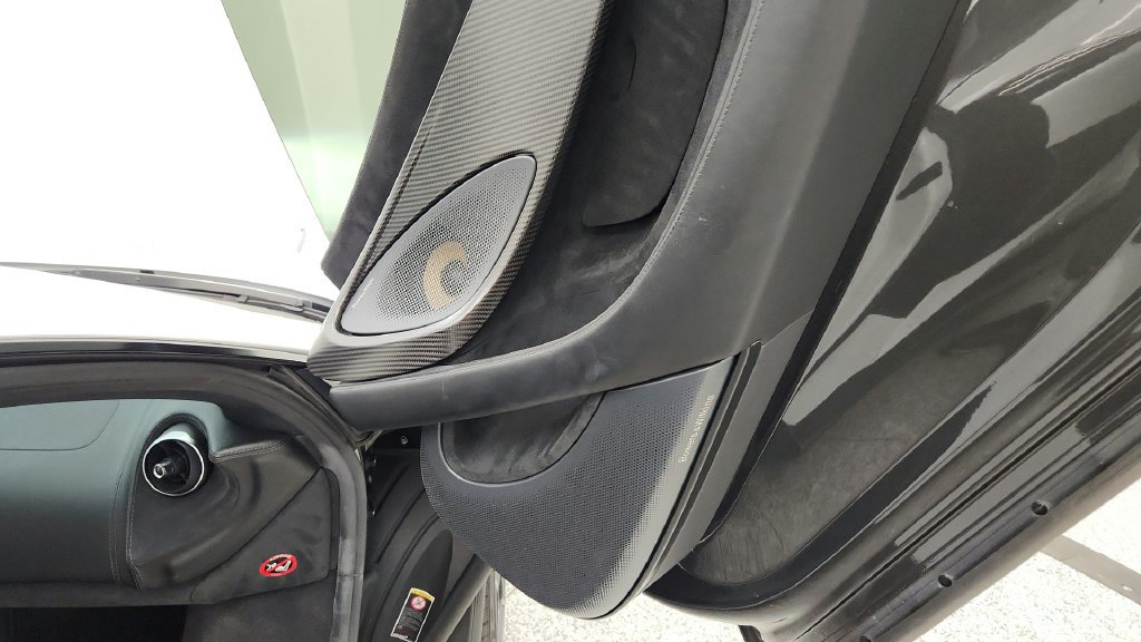 Used 2019 McLaren 600LT RWD image 39