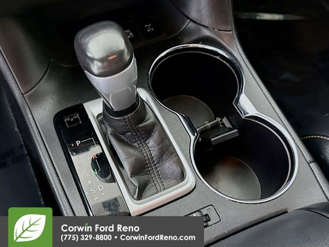 Used 2014 Toyota Highlander Limited image 17