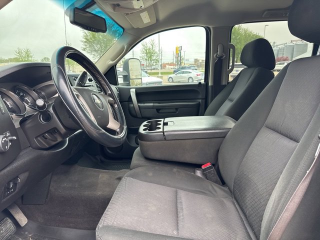 Used 2014 Chevrolet Silverado 2500 LT w/ Z71 Appearance Package AWD/4WD image 10