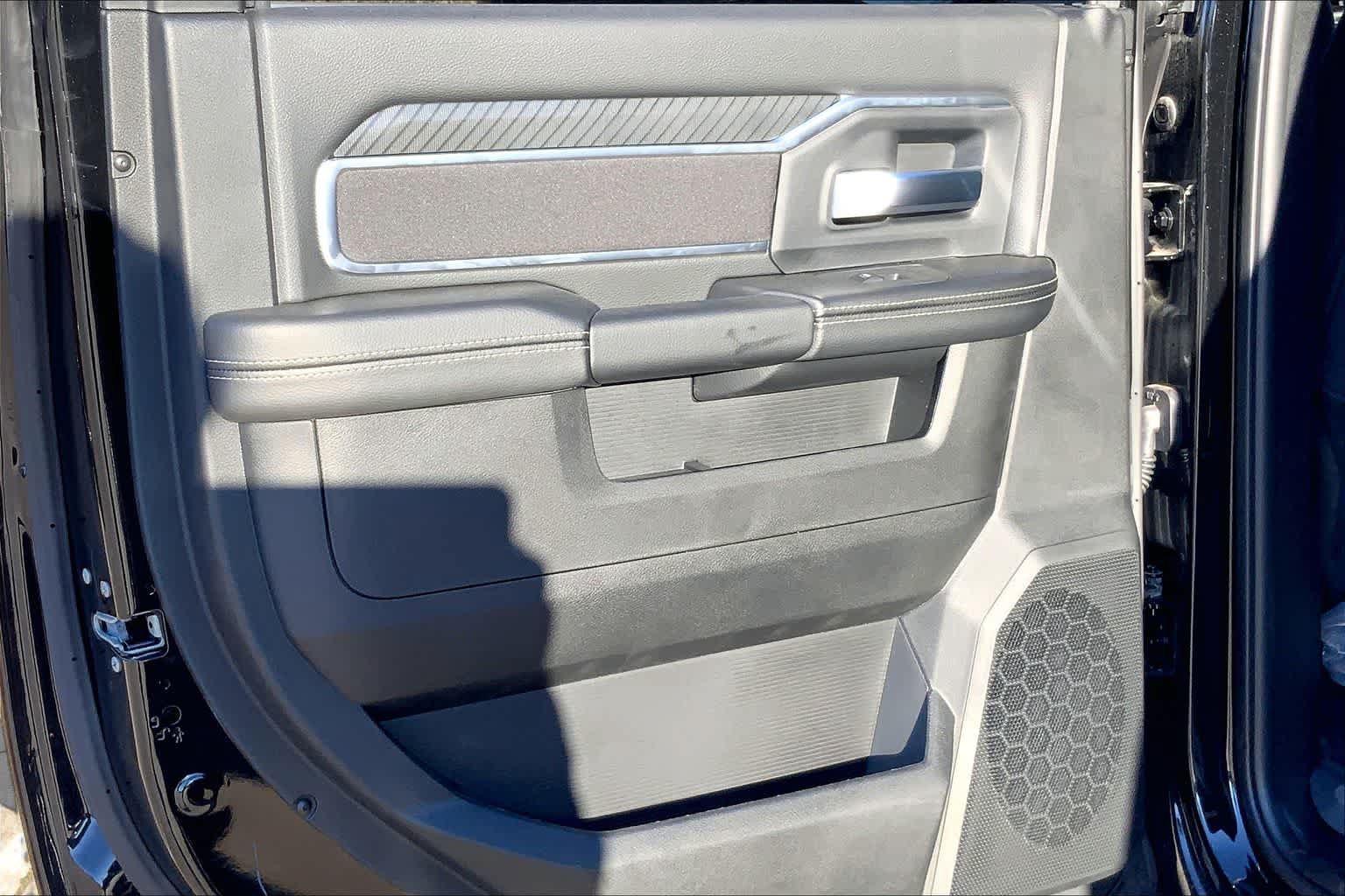 New 2026 RAM 3500 Lone Star AWD/4WD image 10