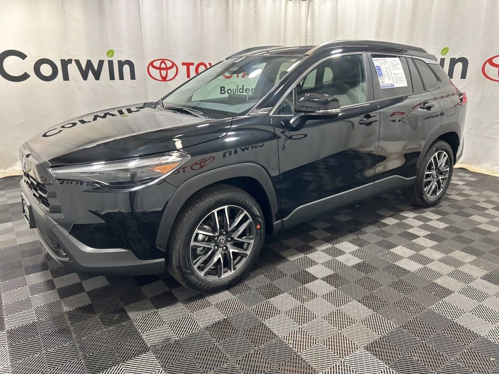 Used 2026 Toyota Corolla Cross XLE w/ Convenience Package image 4