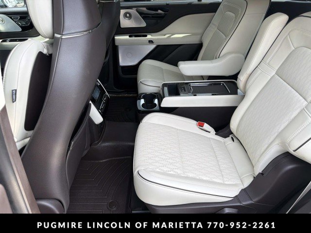 Used 2021 Lincoln Aviator Black Label w/ Dynamic Handling Package AWD/4WD image 21