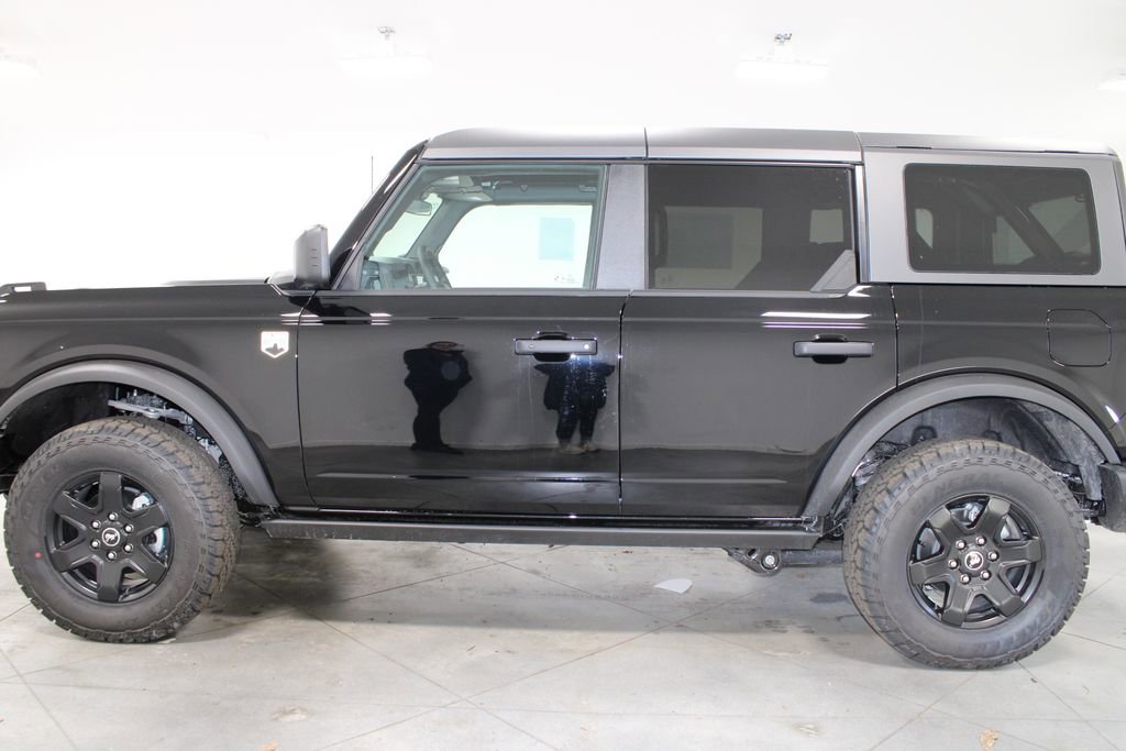 New 2025 Ford Bronco Big Bend w/ Black Diamond Package image 5