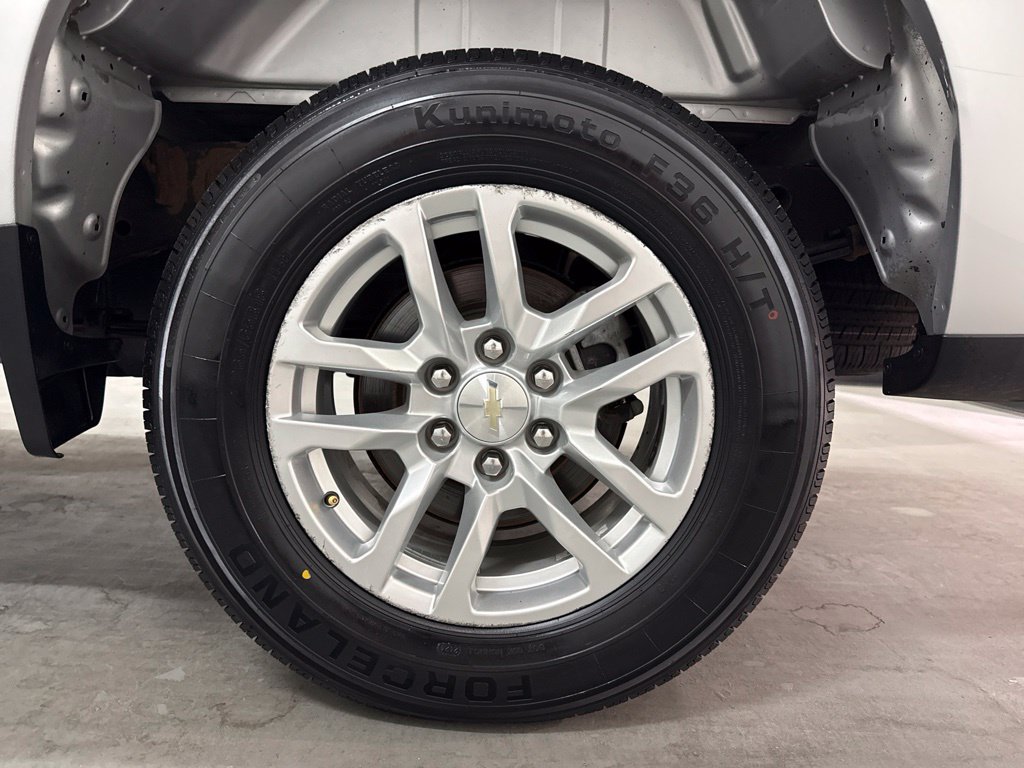 Used 2020 Chevrolet Silverado 1500 LT w/ All-Star Edition AWD/4WD image 46
