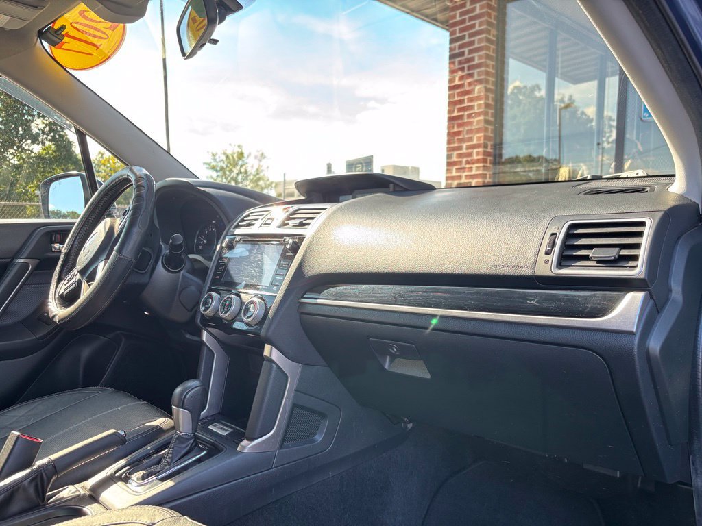 Used 2017 Subaru Forester 2.5i Touring AWD/4WD image 28