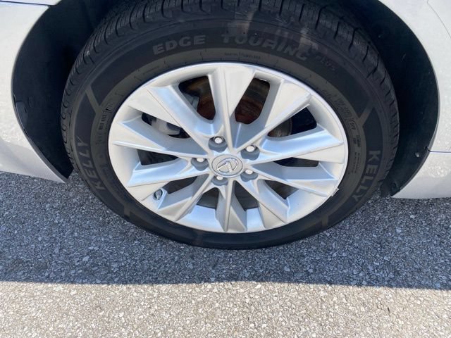 Used 2013 Lexus ES 300h w/ Luxury Pkg FWD image 31