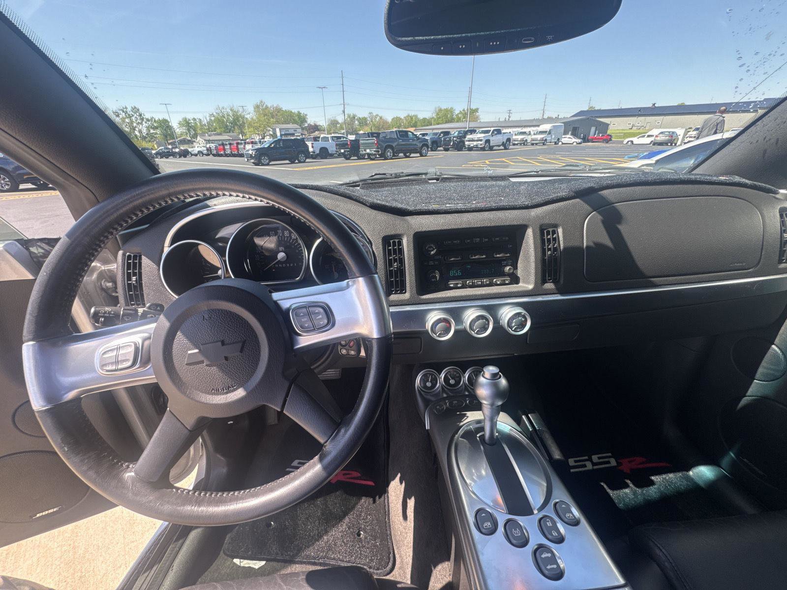 Used 2006 Chevrolet SSR w/ Preferred Equipment Group RWD image 16