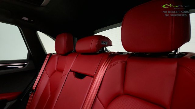 Used 2024 Porsche Macan w/ Premium Plus Package AWD/4WD image 46