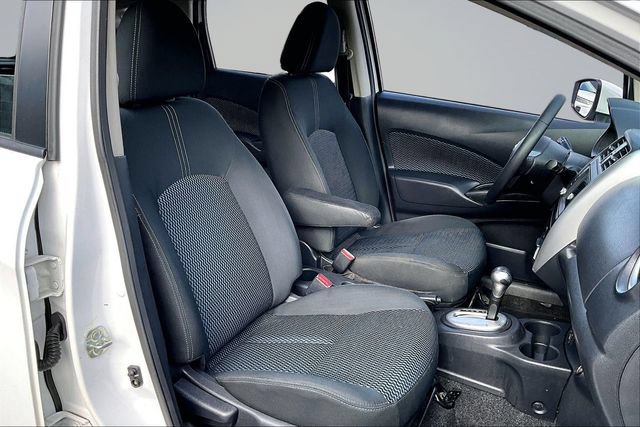 Used 2019 Nissan Versa Note SV FWD image 27