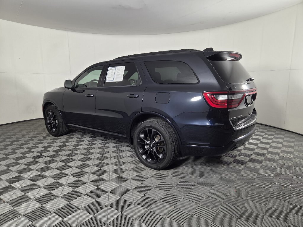 Used 2025 Dodge Durango GT w/ Blacktop Package AWD/4WD image 6