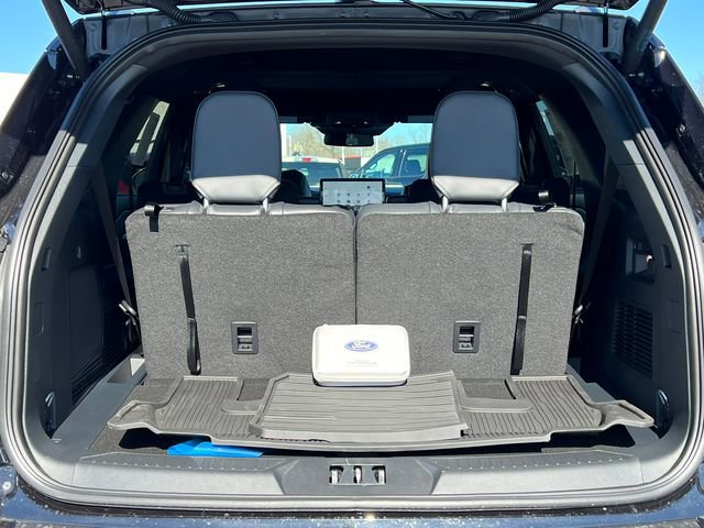 New 2026 Ford Explorer ST-Line w/ ST-Line Street Pack image 42