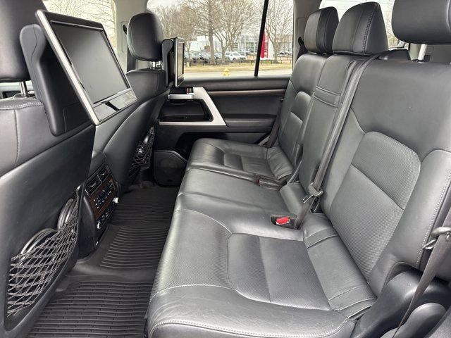 Used 2019 Toyota Land Cruiser AWD/4WD image 15