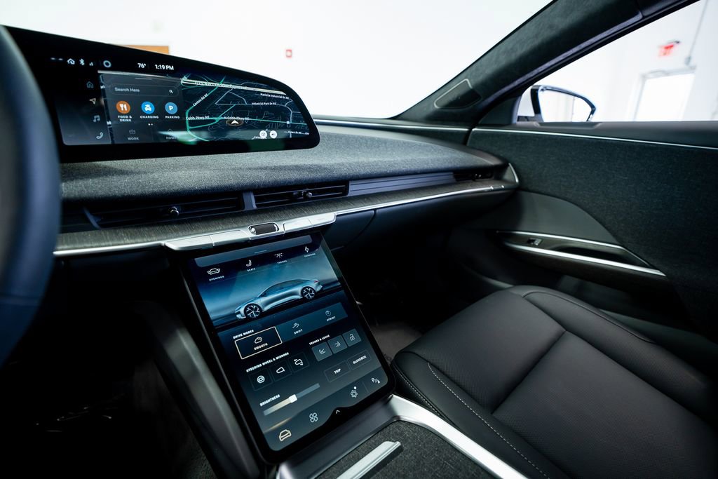 Used 2024 Lucid Air Pure RWD image 36