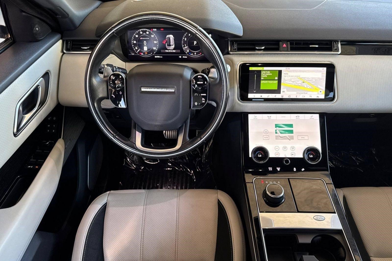 Used 2020 Land Rover Range Rover Velar R-Dynamic S AWD/4WD image 17